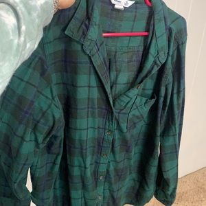 Old Navy women’s plaid green and black flannel